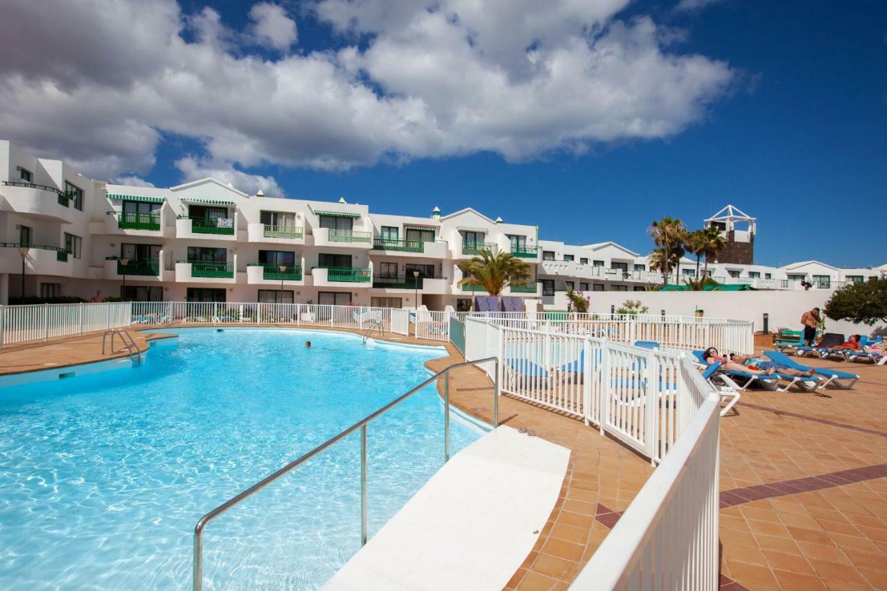Luxury Beach Front Apartmentos Tahiche Costa Teguise Buitenkant foto