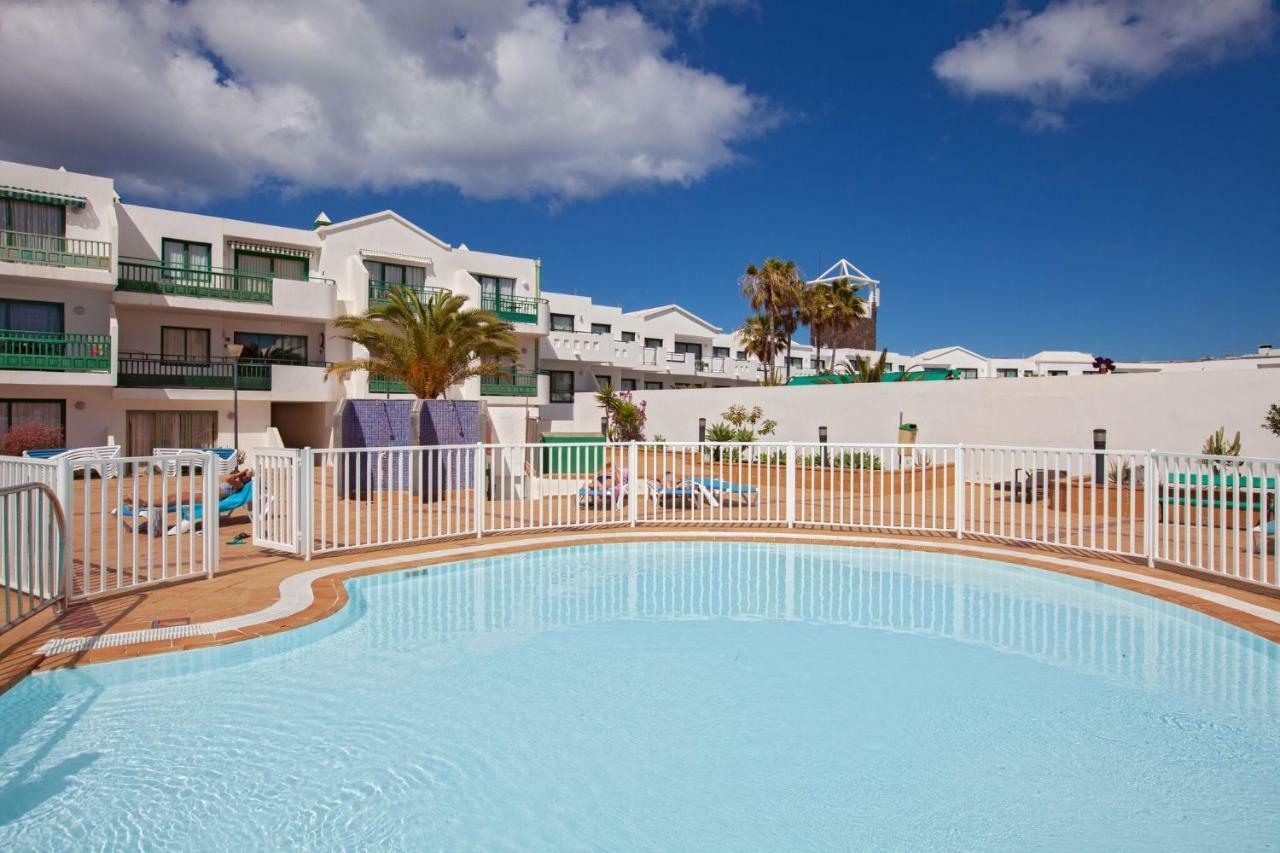 Luxury Beach Front Apartmentos Tahiche Costa Teguise Buitenkant foto