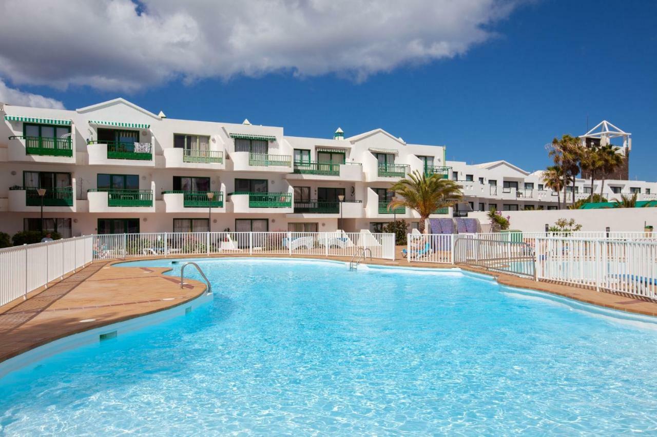 Luxury Beach Front Apartmentos Tahiche Costa Teguise Buitenkant foto
