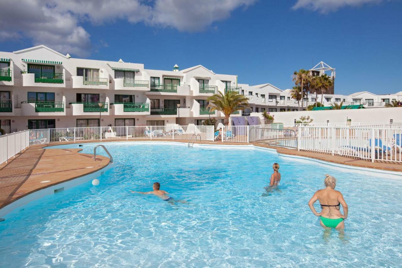 Luxury Beach Front Apartmentos Tahiche Costa Teguise Buitenkant foto
